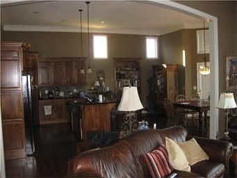 5th image of 5607 NW 109th Ct