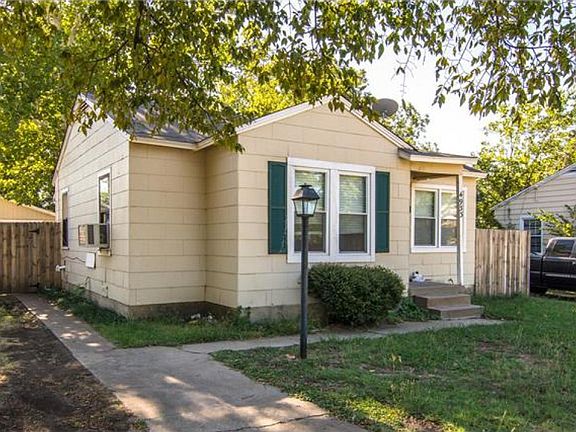 4th image of 4933 Dilworth Ct