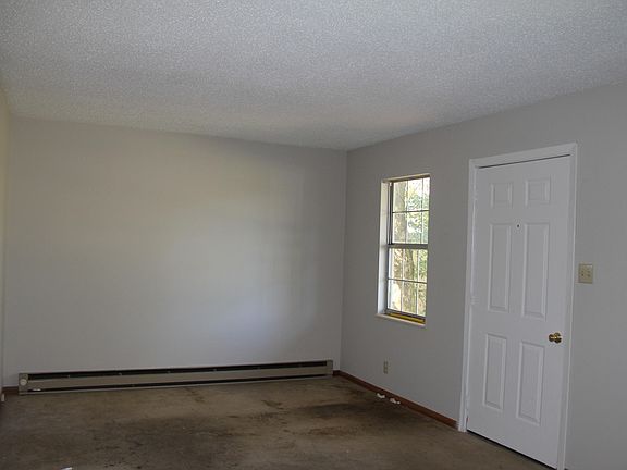 2nd image of 2542 Fair Dr
