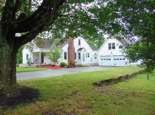 2590 Maple Ave, Fayetteville, WV 25840