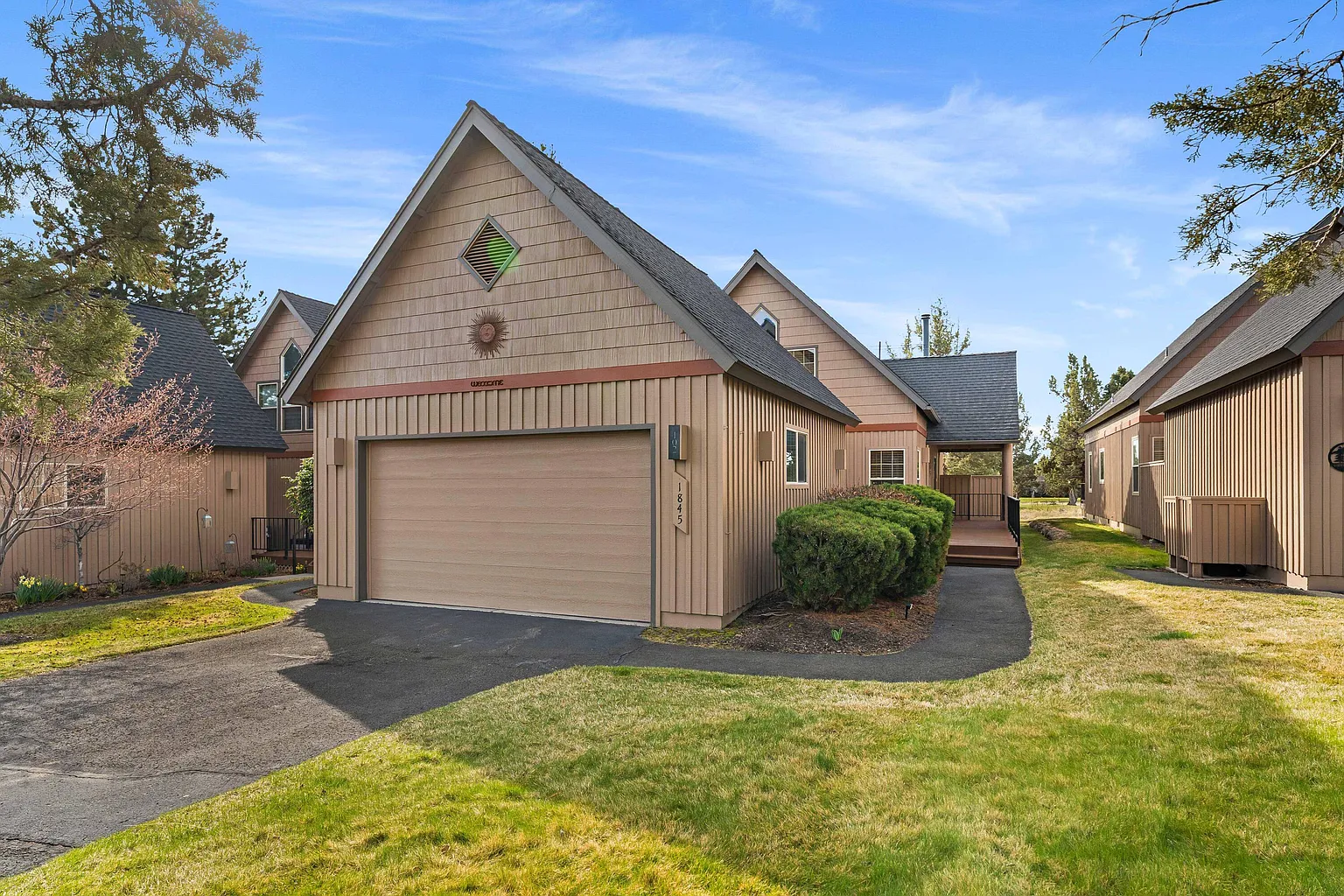 1845 Cinnamon Teal Dr photo 1