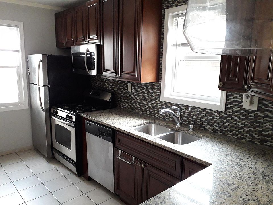 1st image of 1655 N Mozart St #2