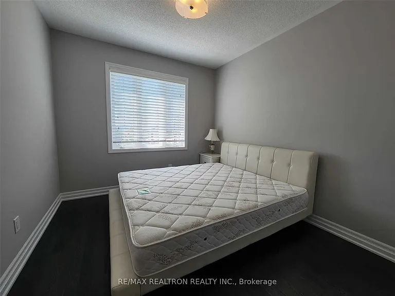 223 Thomas Phillips Dr — Photo 11
