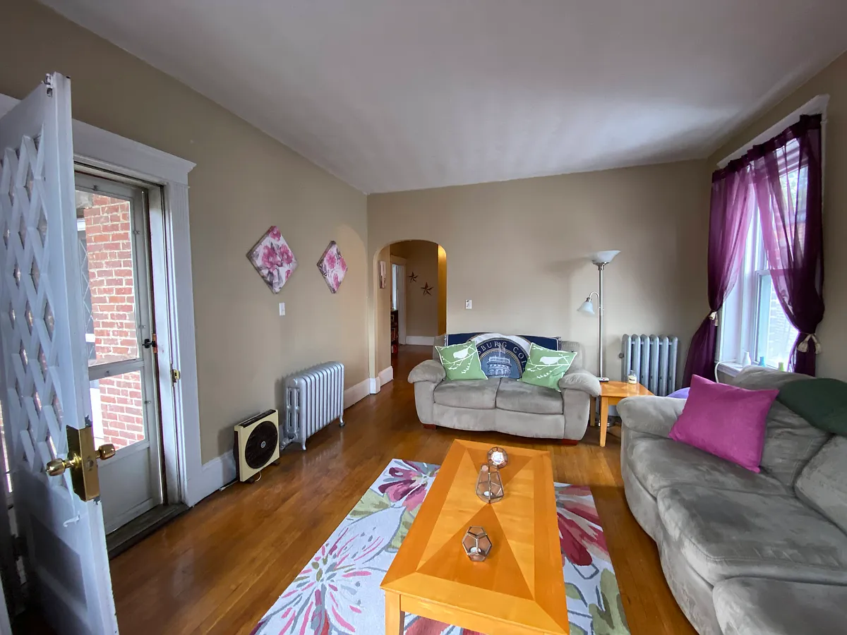 Building Photo - 15 Parkman St #3B