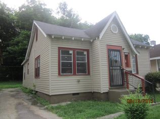 1252 Cummings St, Memphis, TN 38106