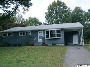 1 Surrey Ln, Neptune, NJ