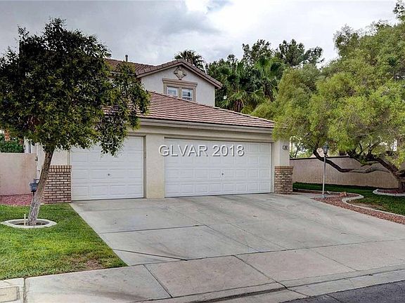 3rd image of 297 Canyon Spirit Dr