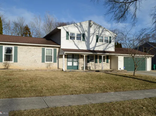 524 Spring House Rd, Camp Hill, PA 17011