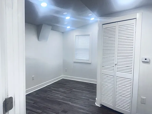 8222 NE Flagor Rd — Photo 8