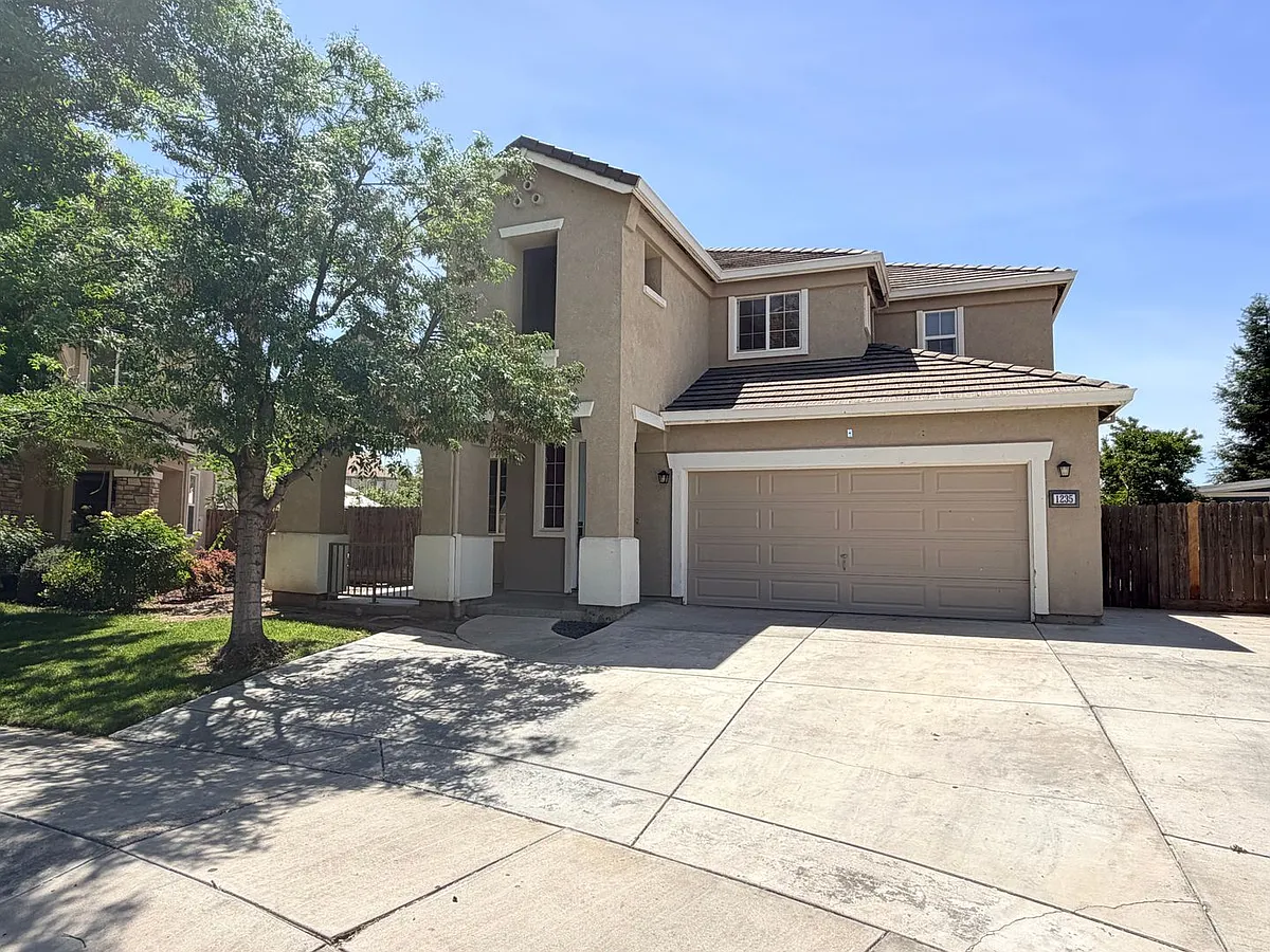 Building Photo - 1235 Bluegrass Ct