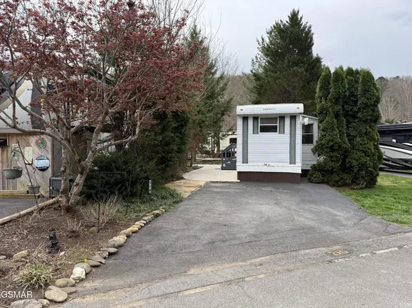 4229 E Pkwy Lot 210, Gatlinburg, TN 37738