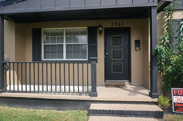 3925 Miruelo Cir N — Photo 2