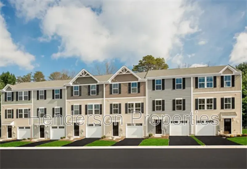 3 bed, 2.5 bath, 1545 sqft, $1,950 — Photo 1