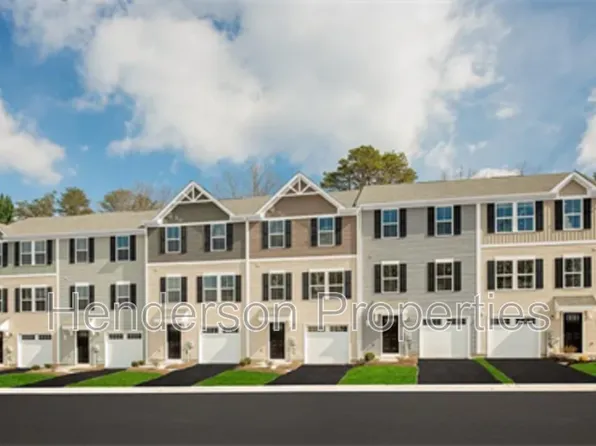 6035 Cutwater Cir, Charlotte, NC 28269