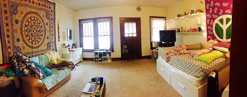 9 West State Uptown Apartments - Unit 4 — Photo 4
