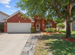 10169 Chapel Springs Trl, Fort Worth, TX 76116