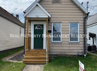 926 Wessel Ln, Evansville, IN 47720