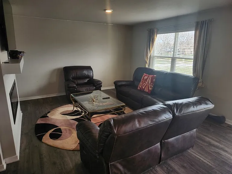 4175 Cheyenne Ct — Photo 5