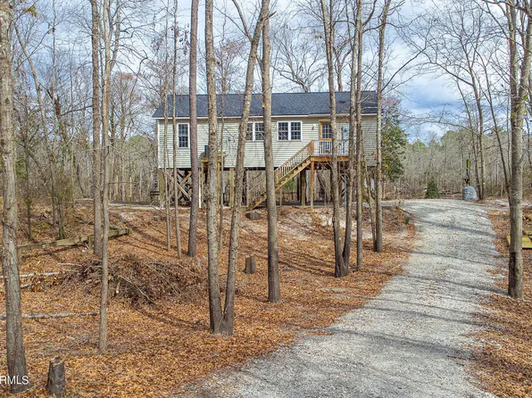 87 Ruddy Duck Lane, Burgaw, NC 28425