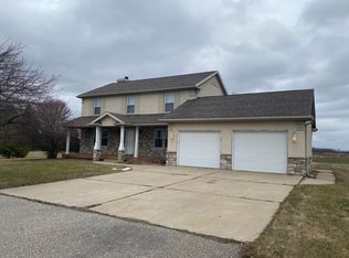 7738 Jeffs Rd, Ottawa Lake, MI 49267