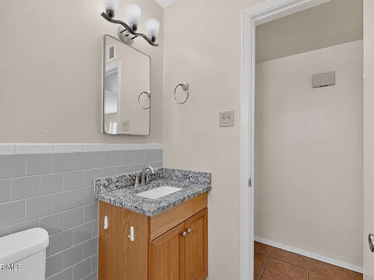 9545 Verbena Dr — Photo 23