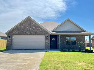 928 Madden St, Springdale, AR 72762