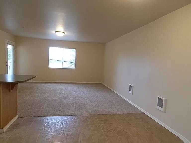 Wellesley Park Apartments — Photo 100