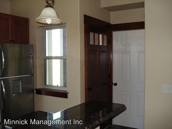 3rd image of 3337 N 27th Ave Unit 32