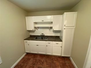 4925 Brinkley St, Houston, TX 77033