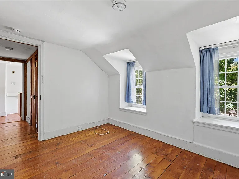 803 Mill Creek Rd — Photo 27