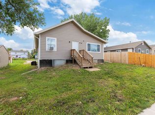 811 Willsie Ave, Rapid City, SD 57701