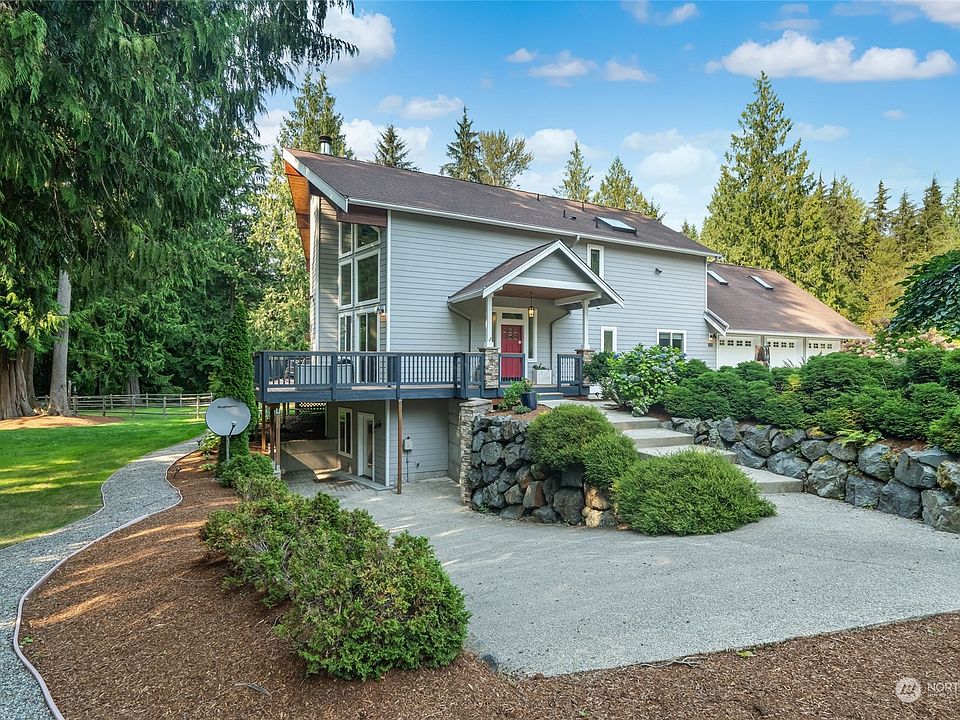 1st image of 15717 242nd Street SE