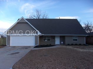 7224 Comanche Ave, Fargo, OK 58106