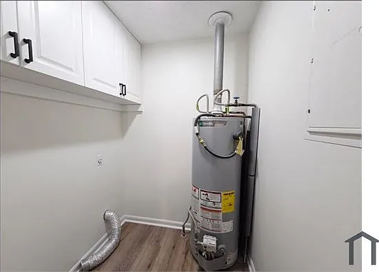 110 Amanda Ct — Photo 13