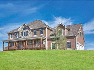 16 Eagles Watch, Warwick, NY 10990