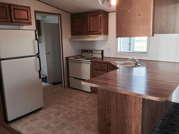 4th image of 4471 Road 6.5 NE