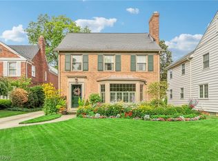 1160 Wagar Rd, Rocky River, OH 44116