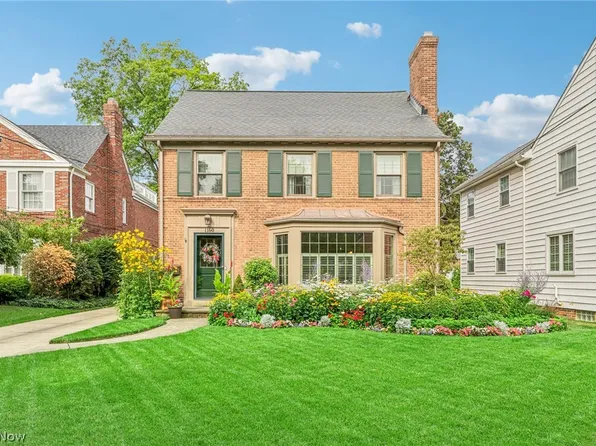 1160 Wagar Rd, Rocky River, OH 44116