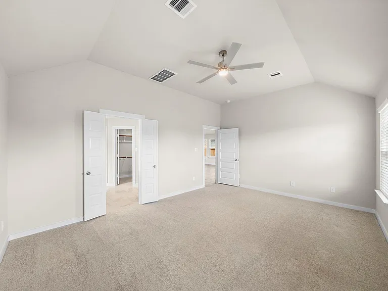 3327 Tilley Dr — Photo 20