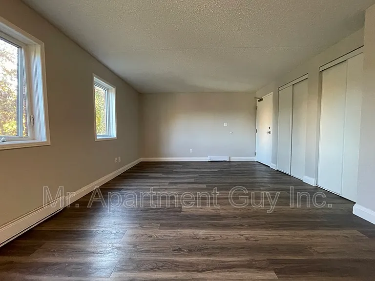 295 Erb St W #202 — Photo 10