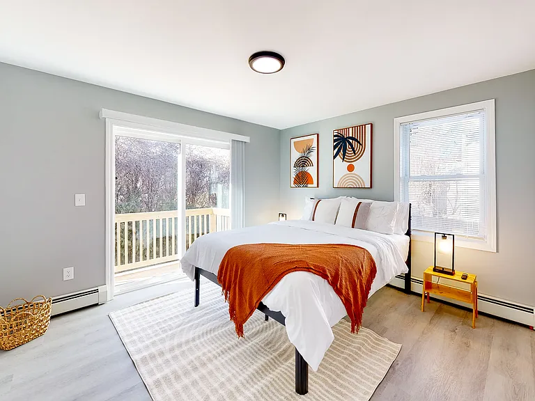 44 Hall St #1 — Photo 12
