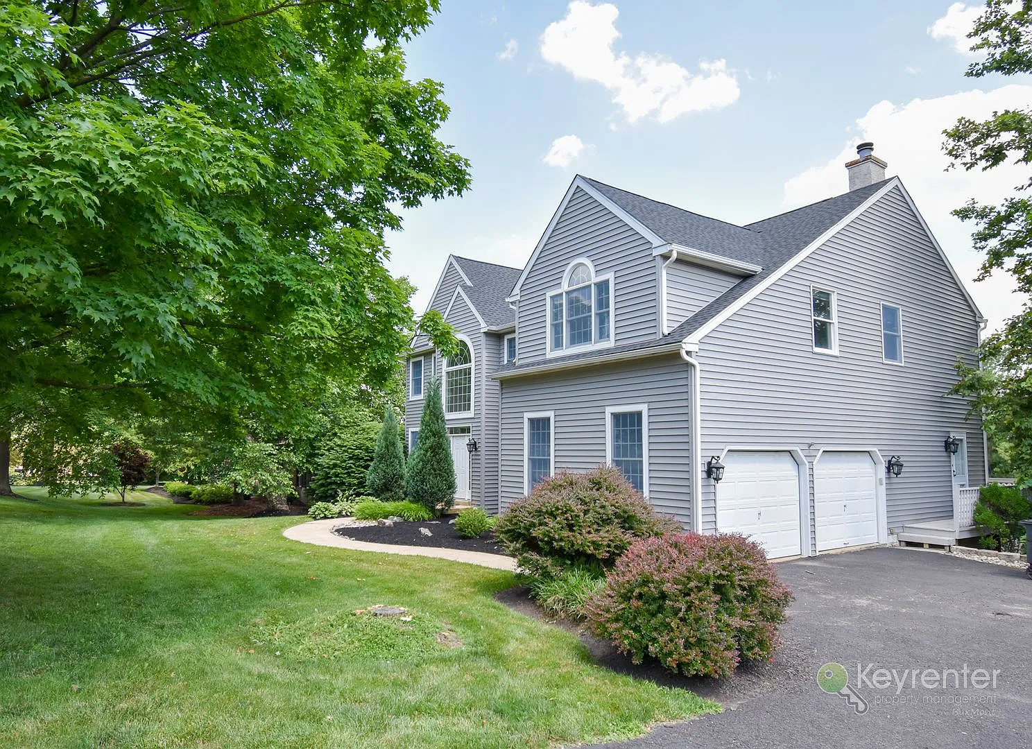 **Coming Soon** 4 Bed 2.5 Bath House In Durham Ridge With Wrap Around Deck — Photo 2
