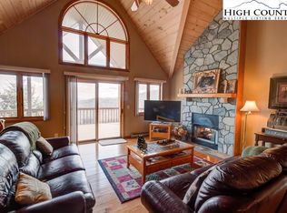 389 Skiview Rd, Seven Devils, NC 28604