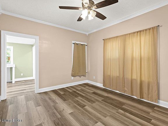 5th image of 121 S 46th St