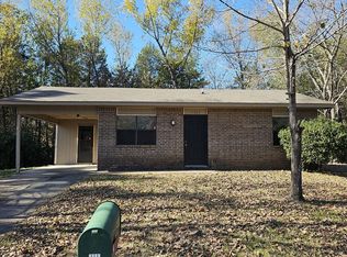 1205 N 28th Pl, Van Buren, AR 72956