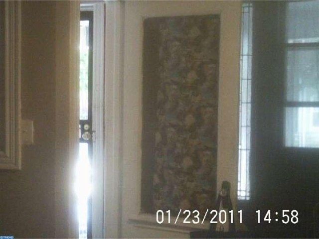 2nd image of 6145 Irving St