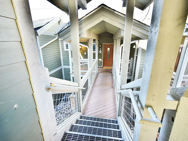 724 E Anemone Trl #B — Photo 22