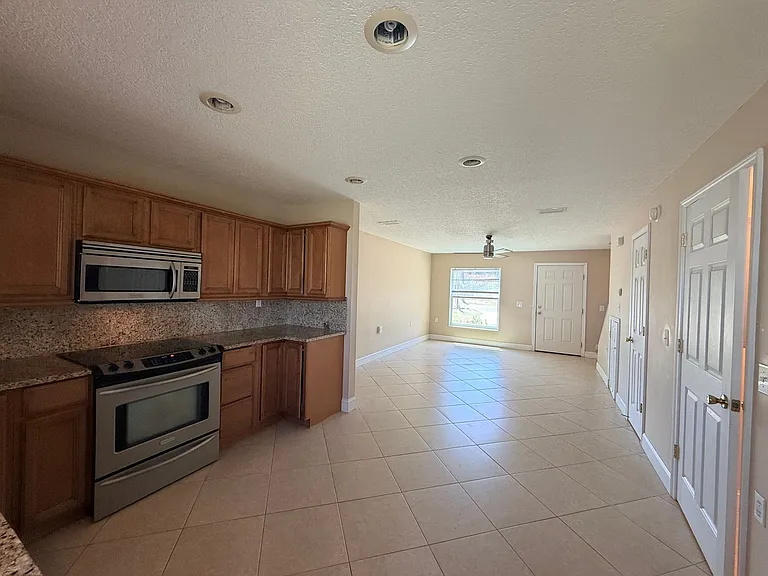342 Tarpon Ave — Photo 8