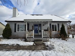 2837 Corinthia Dr, Rochester Hills, MI 48309