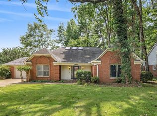 1955 Mount Badon Ln, Cordova, TN 38016